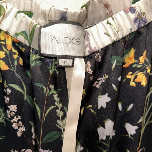 ALEXIS *Pearson* black floral botanical flare boho hippie pants M